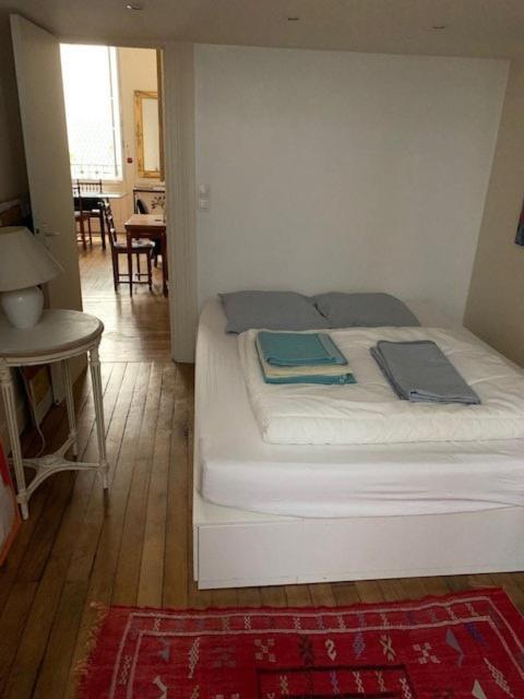Eiffel Tower - Quiet, Charming - 2 Prs Appartement