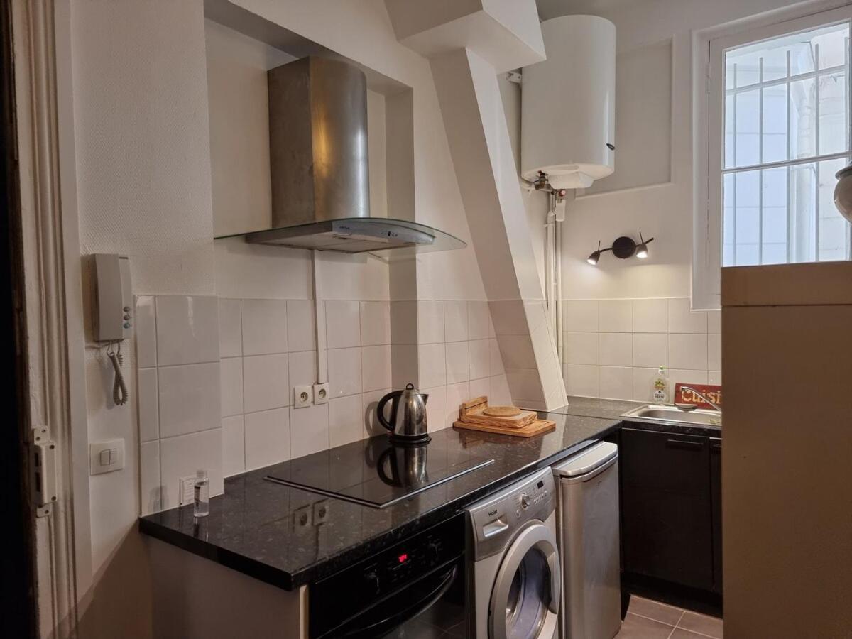 Appartement Eiffel Tower - Quiet, Charming - 2 Prs Parijs
