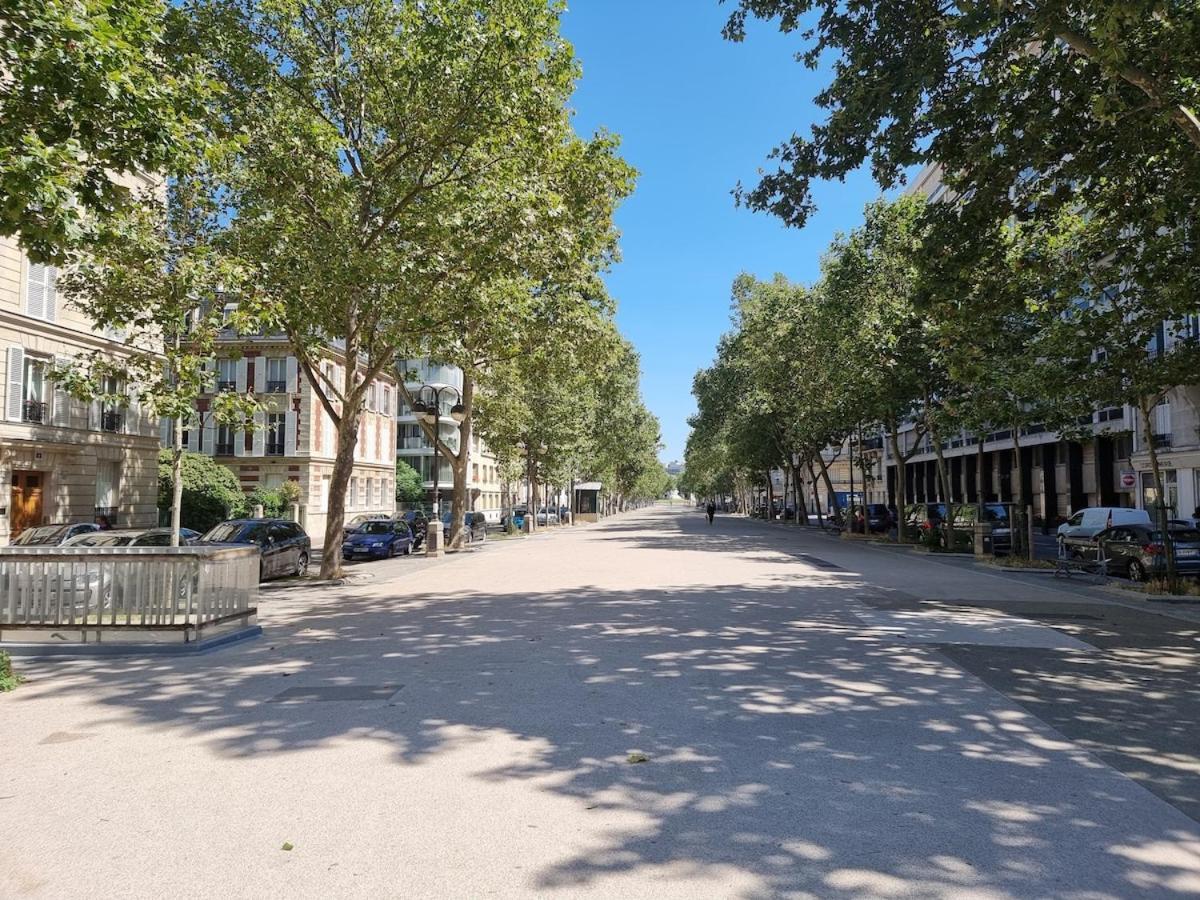 Appartement Eiffel Tower - Quiet, Charming - 2 Prs Parijs