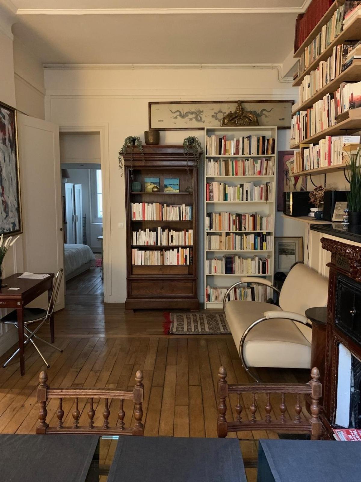 Eiffel Tower - Quiet, Charming - 2 Prs Appartement